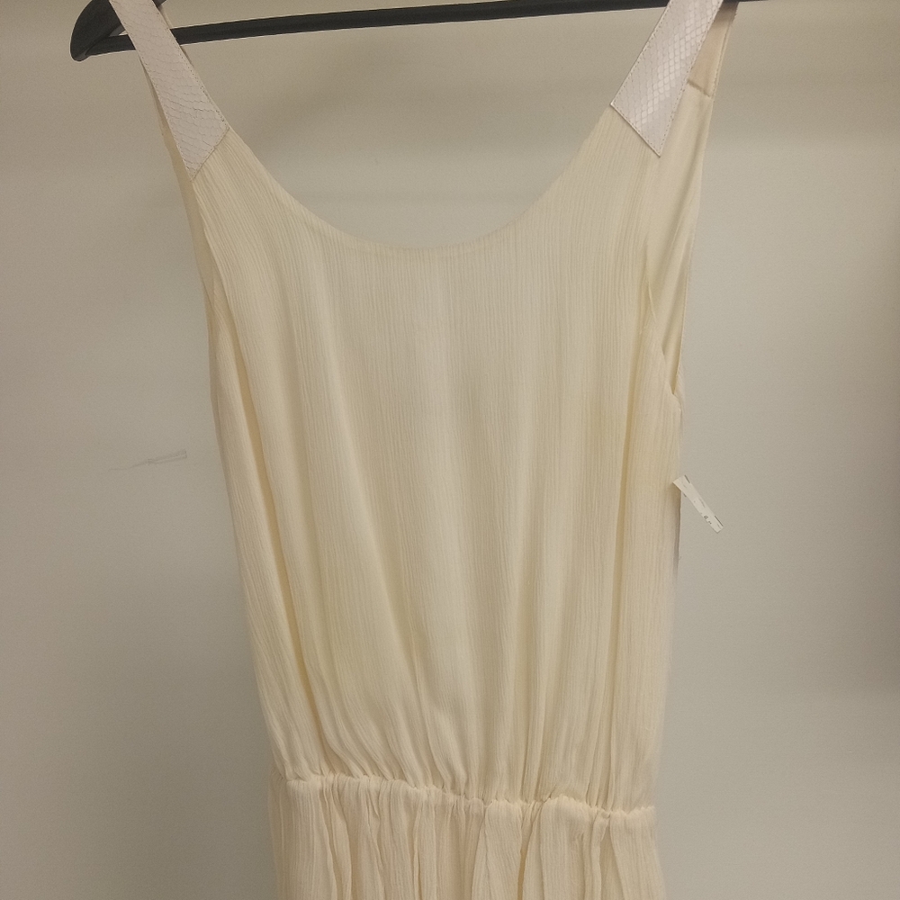 Alice + Olivia Cream Pleated Sleeveless Blouse